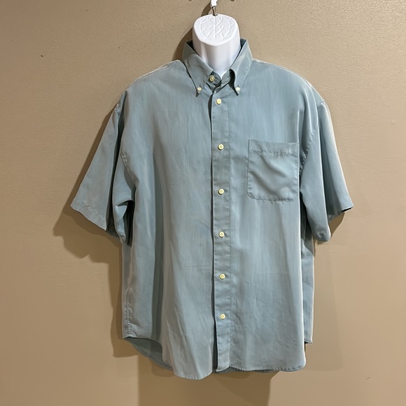Consensus Men’s button down dress shirt, size Large. - Picture 1 of 3